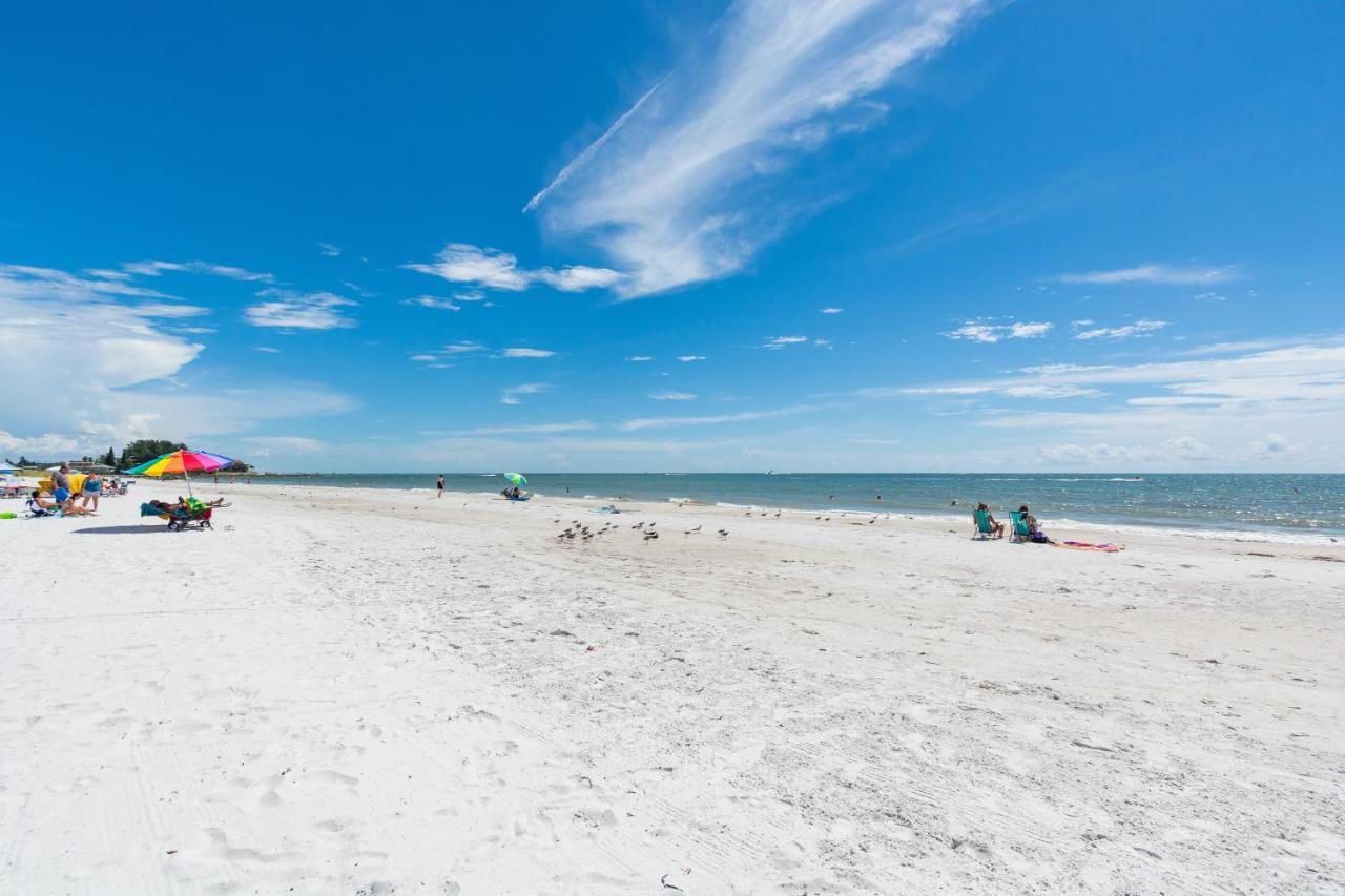 201 Sandy Shores Condos St. Pete Beach Zewnętrze zdjęcie