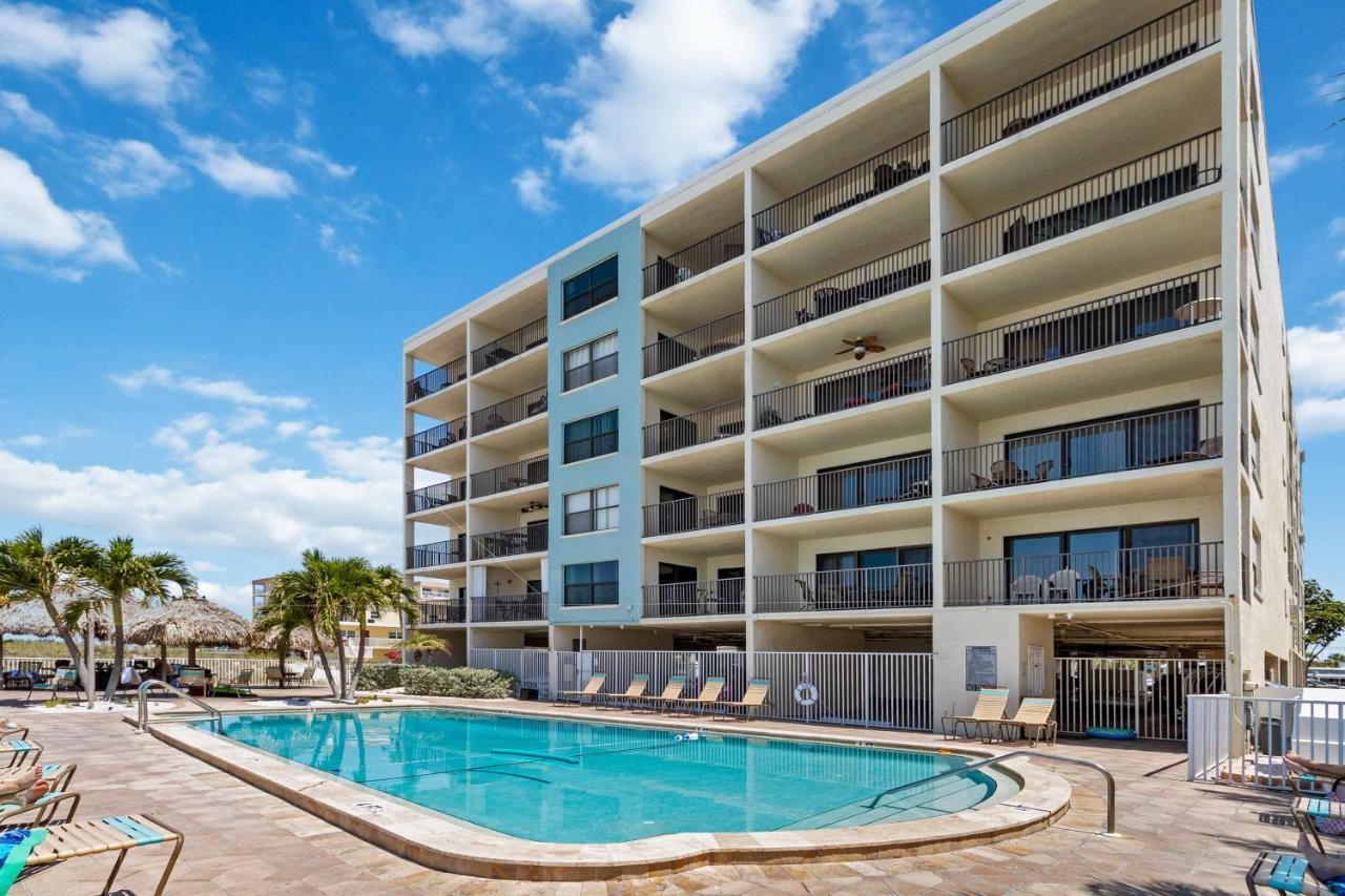 201 Sandy Shores Condos St. Pete Beach Zewnętrze zdjęcie