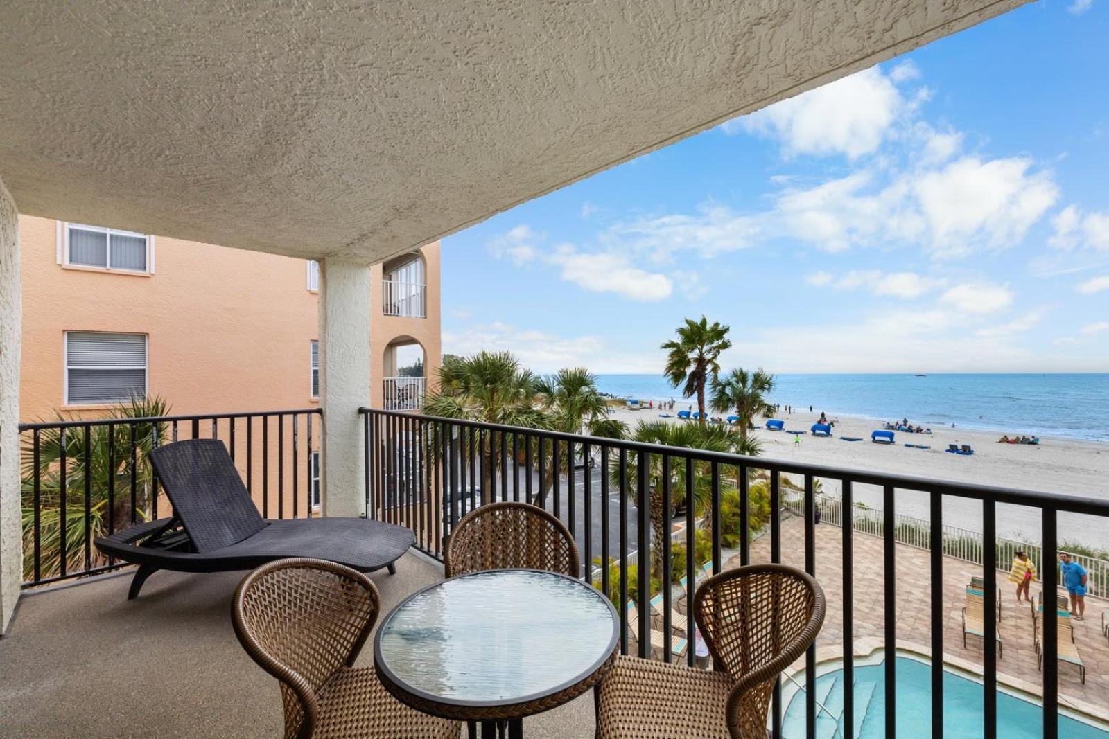 201 Sandy Shores Condos St. Pete Beach Zewnętrze zdjęcie